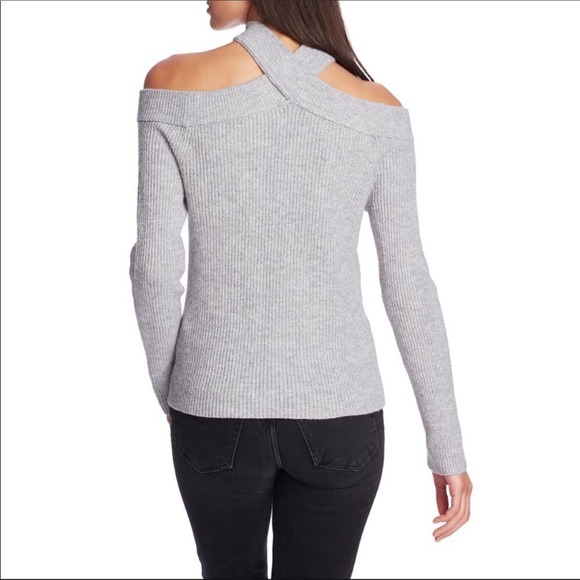 1.State Cross Neck Cold Shoulder Sweater Gray NWT - Picture 1 of 5